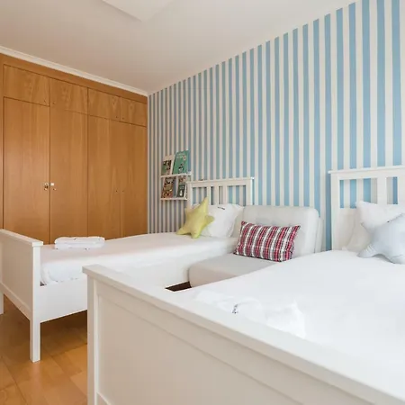 Apartament Feels Like Alcantara Family Lizbona